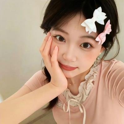 亲吻的人们